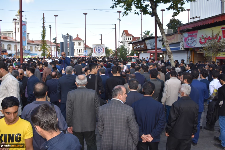 حضور پر شور دانشگاهیان  دانشکده شهید چمران دانشگاه فنی و حرفه ای استان گیلان در راهپیمایی روز 13 آبان 58