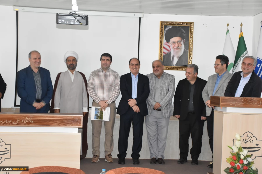 تجلیل از سرآمدان آموزشی واحد استانی گیلان دانشکده ملی مهارت شهید چمران رشت برگزارشد. 17
